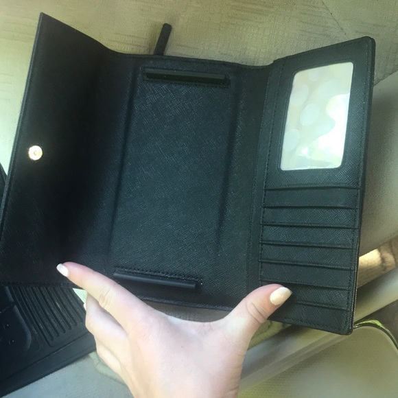 Kate spade wallet - Picture 2 of 4